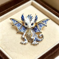 Broche Mignonne Bébé Dragon Chinois en Émail Bleu Floral avec Strass