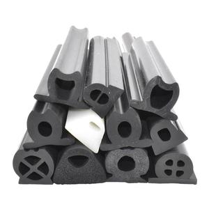 Bande <span class=keywords><strong>de</strong></span> <span class=keywords><strong>joint</strong></span> <span class=keywords><strong>de</strong></span> porte <span class=keywords><strong>de</strong></span> <span class=keywords><strong>douche</strong></span> en Silicone haute efficacité Résistance à l'arc Bande <span class=keywords><strong>de</strong></span> caoutchouc inférieure Portes Murs rideaux-Caoutchouc résistant à la Corona - Product Image 5