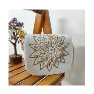 Bolso de cuentas hecho a mano personalizado 2025, bolso de mano con cuentas para mujer, Exportación de India, producto de calidad premium de India - Product Image 1
