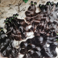 Paquete de Cabello Humano Natural Ondulado Profundo Rizado de Donante Único, Cabello Camboyano Ondulado, Venta al por Mayor para Proveedores