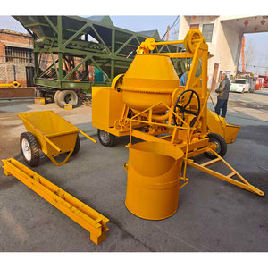 Venta Caliente: Mini Hormigonera Eléctrica Autocargable de 3 Metros Cúbicos (3 Yardas) con Elevador - Product Image 1