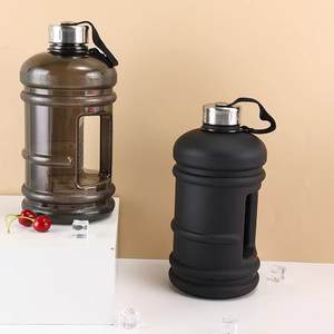 Logo personalizzato mezzo gallone 2L riutilizzabile coperchio bottiglia d'acqua in plastica isolamento termico rivestimento Anti-corrosione palestra sport motivazionale - Product Image 5