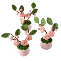 Ornement miniature en pot de fleurs de pêcher Amigurumi fait main, cadeau de fleur éternelle pour la décoration de la maison et du bureau