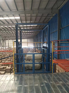 कस्टम 3 मीटर 6 मीटर 10 मीटर गोदाम लिफ्ट वाहन व्यक्ति के लिए माल माल ढुलाई के लिए लघु सामग्री कार्गो लिफ्ट - Product Image 4