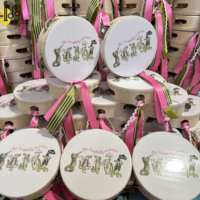 Tambourin en bois coloré avec ruban de soie, instrument de musique, vente en gros, pour église, mariage, danse, jouet sonore portatif