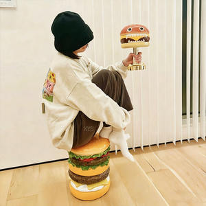 Taburete de Acero Inoxidable Fundido con Diseño 3D Personalizado, Novedoso y Divertido, con Formas de <span class=keywords><strong>Hamburguesa</strong></span>, Helado y Maíz, Estilo Chino, en Oferta - Product Image 4