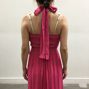 Vestido elegante de verano de alta calidad con cuello halter, nuevo, delgado, que estiliza la figura, falda larga. - Product Image 4