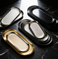 Plateaux ovales élégants en acier inoxydable, compatibles lave-vaisselle, pour la décoration de table de traiteur et l'organisation de maquillage