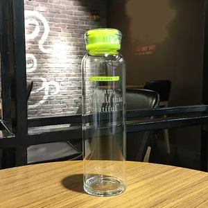 2023 Eco-friendly Custom logo Bpa Free High Borosilicate personalized Glass Water Bottle With Lid