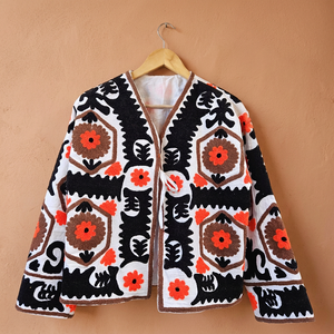 Elegante chaqueta de Tweed blanco para invierno otoño nueva llegada Chaqueta corta de cuello relleno de algodón Suzani bordado Diseño Floral botón - Product Image 3