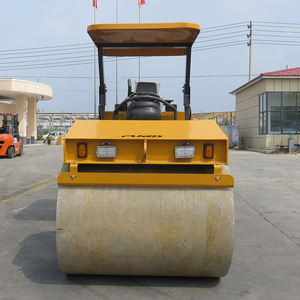 <span class=keywords><strong>Compactadora</strong></span> Vibratoria <span class=keywords><strong>de</strong></span> Asfalto <span class=keywords><strong>de</strong></span> un Solo Tambor con Sistema Hidráulico Completo y Transmisión <span class=keywords><strong>de</strong></span> Cambio Rápido - Product Image 5