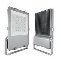 Le mât élevé a mené la lumière 400W de champ de sport avec IP66 imperméable