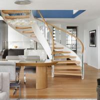 Escalier incurvé DAIYA, escalier en fer avec garde-corps en verre trempé, main courante en bois, escaliers modernes, escaliers intérieurs en acier, durée de vie