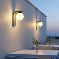 Lampe murale LED solaire décorative en acier inoxydable, construction PC, indice de protection IP65, pour éclairage extérieur moderne de cour et de jardin