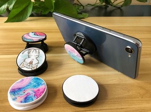 Soporte de Plástico para Teléfono Móvil con Logotipo Personalizado, Accesorios de Moda para Móviles - Product Image 4