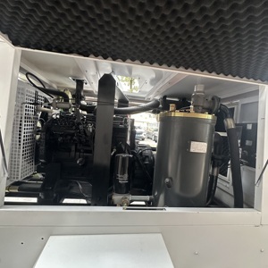 Compresseur d'<span class=keywords><strong>air</strong></span> diesel ZAKF pour <span class=keywords><strong>marteau</strong></span>-<span class=keywords><strong>piqueur</strong></span> de construction 11m³/min 110KW 10BAR Compresseur d'<span class=keywords><strong>air</strong></span> à vis à moteur diesel - Product Image 6