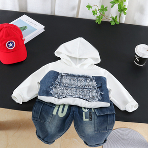 Set di Jeans e Felpa in Denim con Patch per Bambini, <span class=keywords><strong>Abbigliamento</strong></span> Casual Primaverile a Maniche Lunghe con Motivo a Lettere - Product Image 4