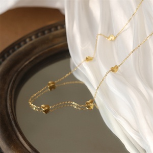 Collar de Cadena con Eslabones de Acero Inoxidable Chapado en Oro con Colgante de Corazón, Joyería Popular - Product Image 4