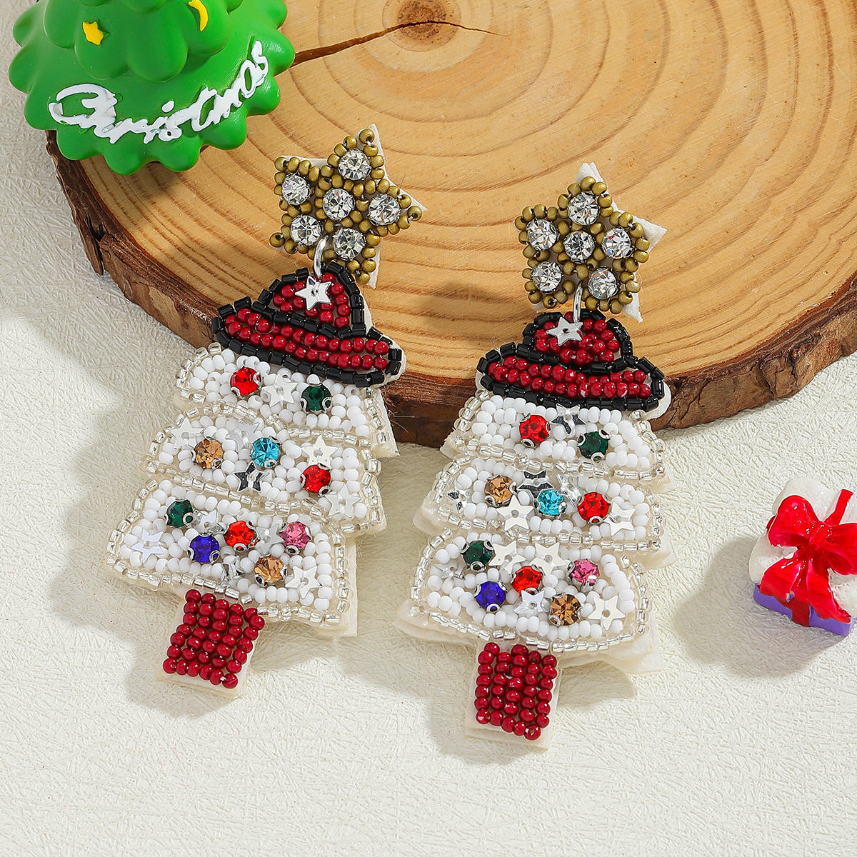 42928 สีขาว