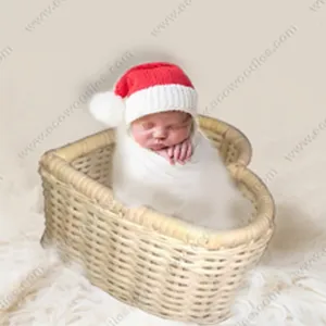 High-End Baby Toy Storage Basket Bamboo Wicker Heart Shaped Basket Newborn Photography Prop Crib Cradle Basket Wholesale Price