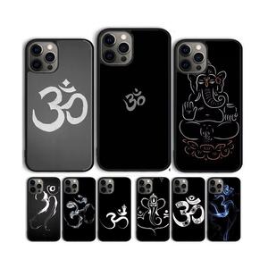 Aum <span class=keywords><strong>Om</strong></span> Yoga Symbole Hindou Fitness Housse de téléphone pour <span class=keywords><strong>iPhone</strong></span> 15 16 Pro Max 14 <span class=keywords><strong>13</strong></span> 12 Mini 11 Pro Max XS X XR Plus - Product Image 1
