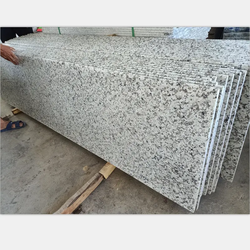 Popular de granito blanco G655 Bala GRANITO BLANCO Bala de encimera de granito isla superior