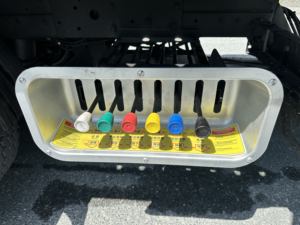 Dongfeng 6*4 Euro 6 Manual 9-speed kursi baris tunggal penggerak tangan kiri truk derek datar untuk penyelamatan Jalan - Product Image 6