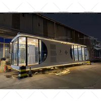 Capsule spatiale de fabrication industrielle, mini-maison, bureau conteneur, villa modulaire préfabriquée en structure acier, hôtel, maison mobile moderne