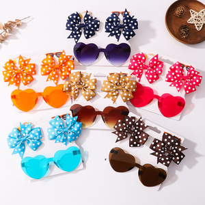 Set di <span class=keywords><strong>occhiali</strong></span> <span class=keywords><strong>da</strong></span> <span class=keywords><strong>sole</strong></span> copricapo accessori per bambini stampa Dot nastro a coste fiocco per capelli <span class=keywords><strong>occhiali</strong></span> <span class=keywords><strong>da</strong></span> <span class=keywords><strong>sole</strong></span> - Product Image 1