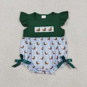 SR4091 RTS Mono de manga corta con estampado de pato verde para bebés y niños, conjunto de pijama para niña, venta al por mayor - Product Image 1