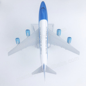 Aleación 16CM Aviación Air Force One B747 Artesanía de metal Modelo de exhibición Juguete fundido a presión Base de plástico para decoración Unisex - Product Image 4