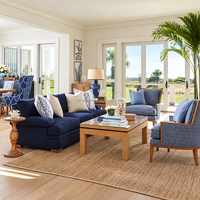 Canapé trois places rembourré bleu de style américain haut de gamme, confortable pour salon de villa en bord de mer