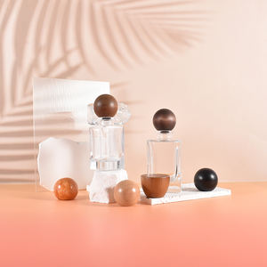 Excellent Quality Delacroix 50ml <strong>5cl</strong> Transparent Glass Perfume <strong>Bottle</strong> with Shiny Sliver Aluminum-overcap - Product Image 3