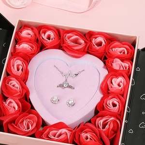 Weimei กล่องของขวัญกุหลาบเครื่องประดับดอกไม้รูปหัวใจอมตะกล่องสร้อยคอ - Product Image 6