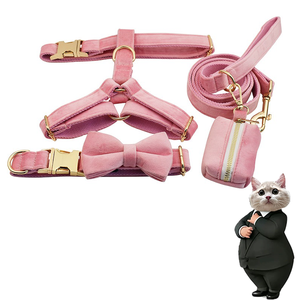 ペット用LED安全ネックチェーンバックル留め付きビロードハーネス付きプレミアムカスタム犬の首輪とリーシュセット - Product Image 1