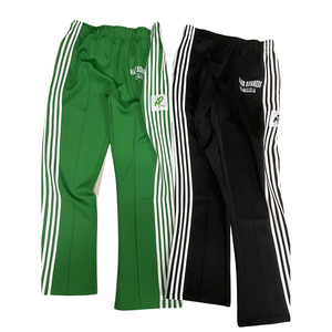 <span class=keywords><strong>Pantaloni</strong></span> da <span class=keywords><strong>uomo</strong></span> in <span class=keywords><strong>velluto</strong></span> a gamba dritta con Logo personalizzato a righe laterali con aghi traspiranti - Product Image 2
