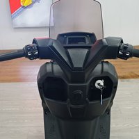 E-Moped Rekreasi Legal di Eropa, Diskon Konsinyasi, Baterai Lepas Pasang, Daya Stabil untuk Sewa Wisata