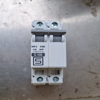 Interruptor de Circuito PLC SCHURTER AS168X-CB2 G100 10A 3HP (IN4S1B3) Venta al por Mayor