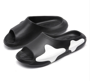 Zapatillas deslizantes personalizadas para hombre, sandalias <span class=keywords><strong>inflables</strong></span> rojas y negras con adornos deslizantes, orden mínima, zapatillas de sandalias deslizantes blancas - Product Image 1