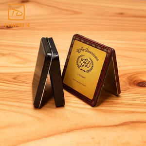 Vente en gros Boîte de conserve pour cigarillo imprimée personnalisée Boîte de conserve pour <span class=keywords><strong>cigarettes</strong></span> de qualité alimentaire Emballage en métal pour le tabac - Product Image 1