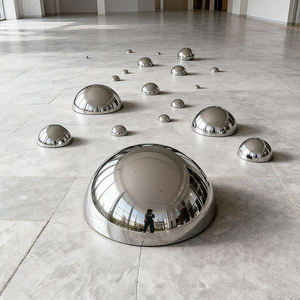 Oem Odm Luxe Holle Halfrond Roestvrij Staal Buitenwanddecoratie Polijsten Halve Spiegel Bal Metalen Ambachten Weerkunst - Product Image 2