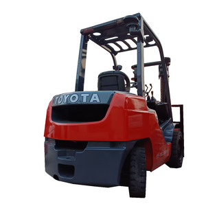 Montacargas Diésel Usado Original de Japón de 3 Toneladas, Montacargas TOYOTA Usado FD30, Altura de Elevación 3m con Cilindro en Venta - Product Image 1