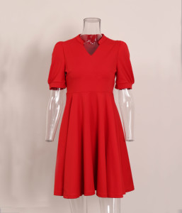 Offres Spéciales Vêtements pour femmes OYV, à savoir, chemises, robes, jupes, chemisiers Robe élégante à col en V - Product Image 1