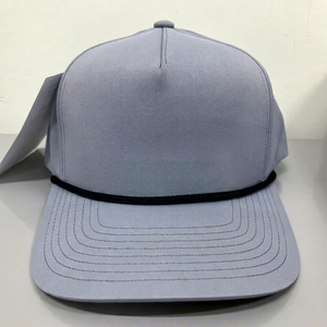 Casquette de camionneur structurée à 5 panneaux réglable pour adulte avec cordon noir, accessoire d'extérieur décontracté de haute qualité, fabriqué en usine au Vietnam - Product Image 1