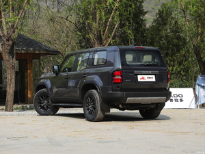 Prado TX-L 2024 de <span class=keywords><strong>Segunda</strong></span> <span class=keywords><strong>Mano</strong></span> de Alta Calidad, 2.7L 6AT <span class=keywords><strong>4x4</strong></span> SUV, Asientos de Cuero, Híbrido Oscuro, Volante a la Izquierda, Bajo Kilometraje, 5 Plazas - Product Image 5