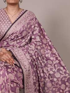 Sari en coton biologique à texture soyeuse avec motifs floraux traditionnels, longueur 5,5 mètres, pour occasions spéciales, prix de gros - Product Image 3