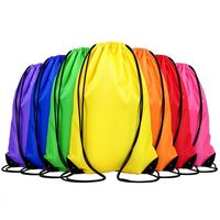 Sac à cordon en polyester réutilisable avec impression de logo personnalisé, idéal pour le fitness, les voyages et les cadeaux promotionnels