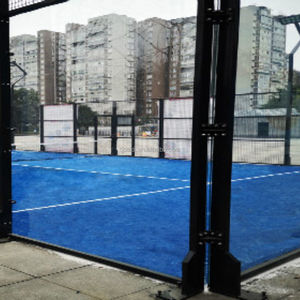 Cancha de Pádel Clásica 2026 para Maldivas Ocean Villas, Cancha de Pádel de Lujo sobre el Agua, Diseño de Vidrio Templado para Experiencias en Resorts - Product Image 2