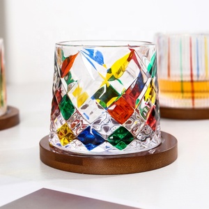 <span class=keywords><strong>Verre</strong></span> à whisky rotatif sans plomb de style américain, tasse colorée peinte, verres à whisky à l'ancienne avec plateau en bois - Product Image 5