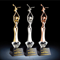 OEM / ODM Offre Spéciale mode oiseau femelle or argent cuivre de danse en métal trophée en cristal